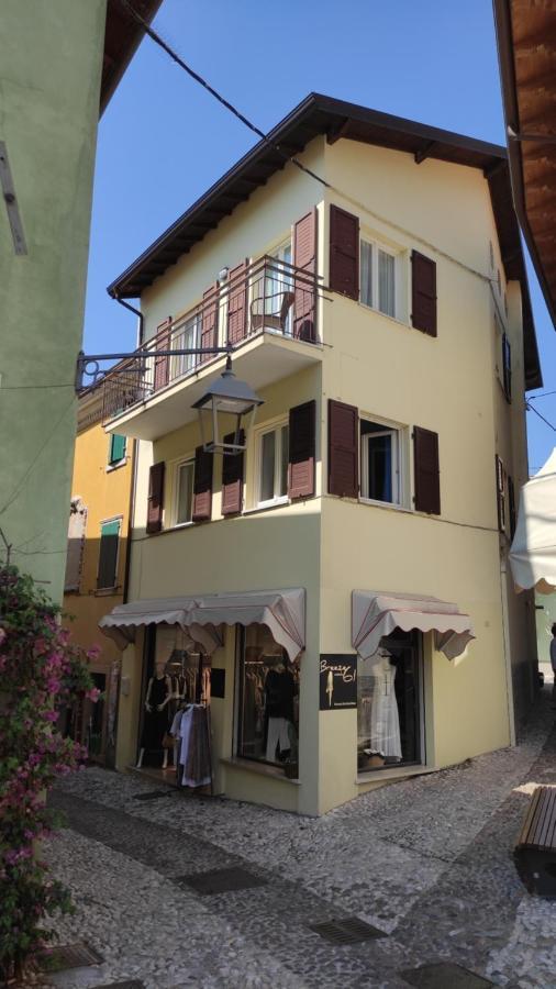 Appartamenti Villa Padania Malcesine Exterior foto